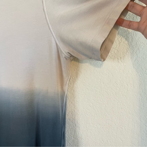 Lululemon 5 Year Basic Tee Blue Spray Ombre Vapor Graphite Grey Mens Tee Shirt - Picture 5 of 9